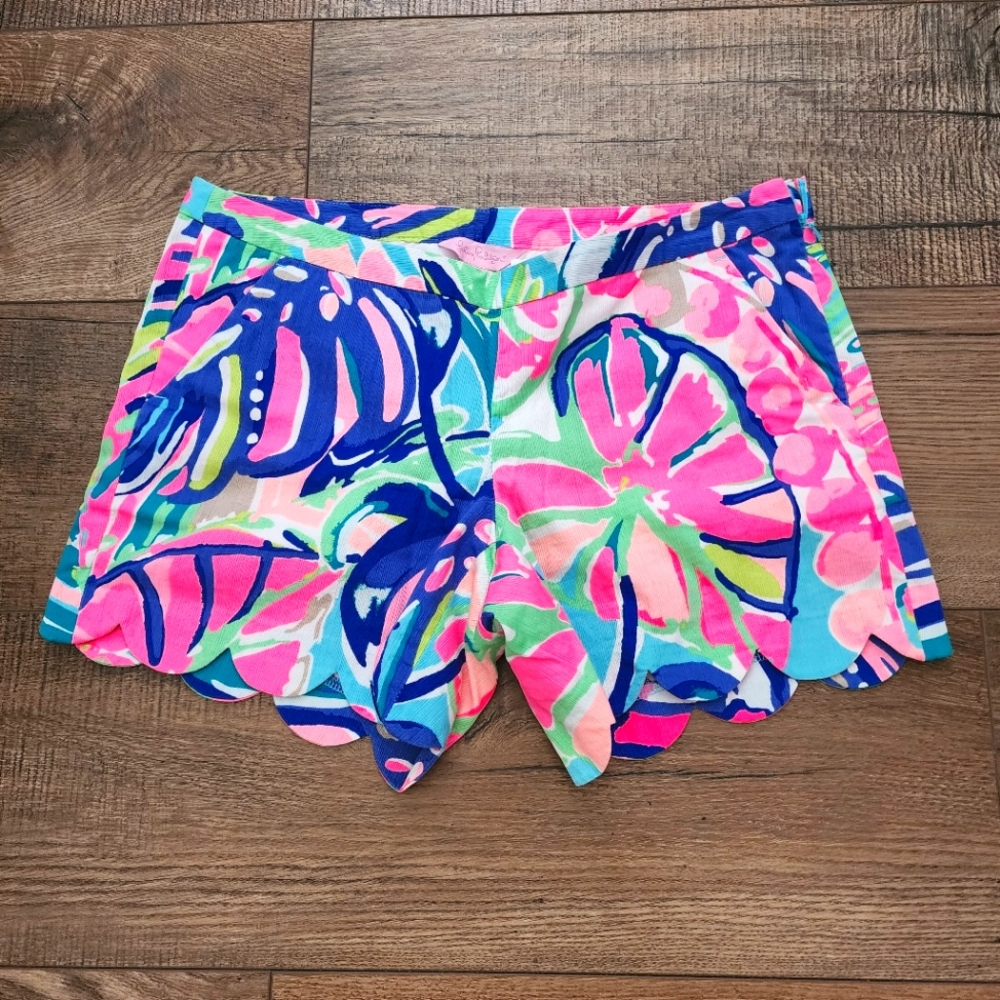 Lilly Pulitzer Magnolia Shorts Multi Exotic Garden Blue Size 2 Scalloped Hem